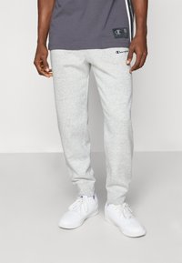 Спортивные штаны Спортивные штаны