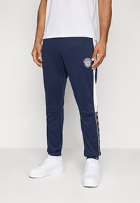 Спортивные штаны Спортивные штаны