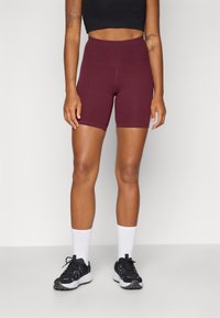 Спортивные штаны Спортивные штаны