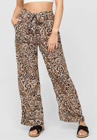 Широкие брюки Широкие брюки