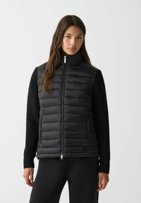 Зимняя куртка Зимняя куртка