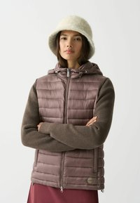 Зимняя куртка Зимняя куртка