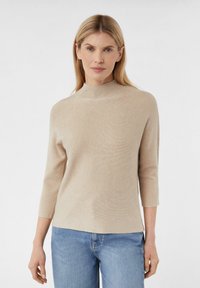 Пуловер с рукавом три четверти Пуловер с рукавом три четверти