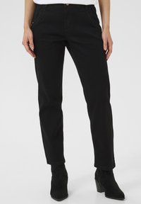 Короткие джинсы Короткие джинсы