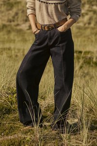 Клешеные джинсы Клешеные джинсы