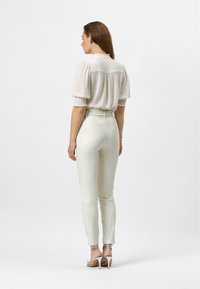 Блузка Блузка