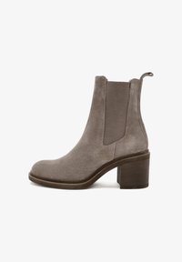 Ботинки челси Ботинки челси