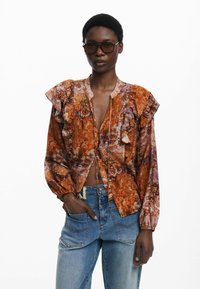 Блузка-рубашка Блузка-рубашка