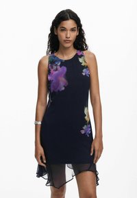 Коктейльное платье Коктейльное платье