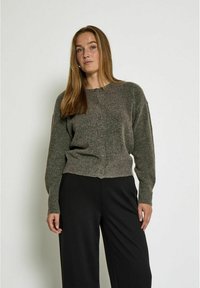 Жилет Жилет