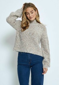 Пуловер Пуловер