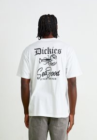 Футболка Футболка