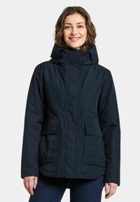 Спортивная куртка Спортивная куртка