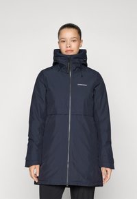 Спортивная куртка Спортивная куртка