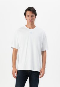 Футболка Футболка