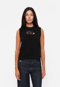 Пуловер без рукавов Пуловер без рукавов