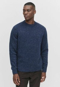 Пуловер Пуловер