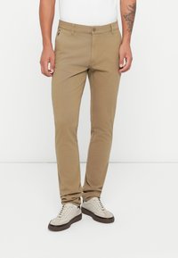 Чиносы Чиносы