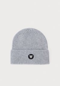 Шапка Шапка