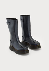 Сапоги Сапоги