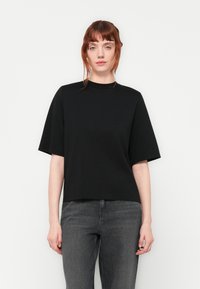 Футболка Футболка