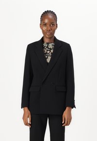 Блейзер Блейзер