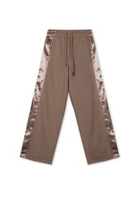 Спортивные штаны Спортивные штаны