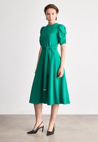 Летнее платье Летнее платье