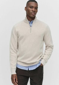 Пуловер Пуловер