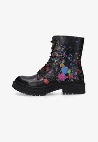 Ботинки на шнуровке Ботинки на шнуровке