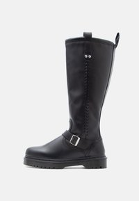 Ковбойские сапоги Ковбойские сапоги