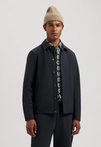 Куртка Куртка