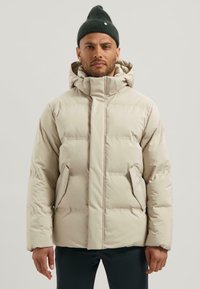 Зимняя куртка Зимняя куртка