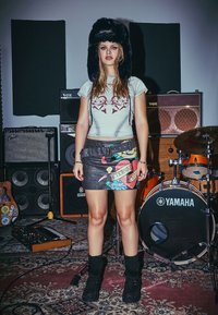 Юбка с накладными карманами Юбка с накладными карманами