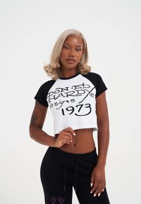 Футболка Футболка