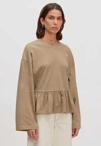 Майка Майка