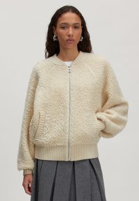 Флисовая куртка Флисовая куртка