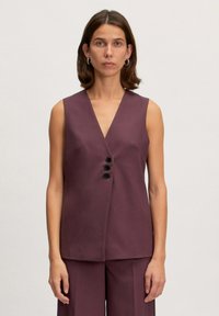 Жилет Жилет