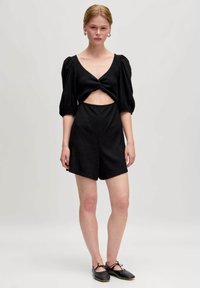 Комбинезон Комбинезон