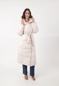 Пальто Пальто