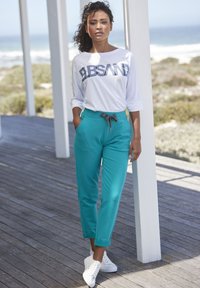 Майка с рукавом три четверти Майка с рукавом три четверти