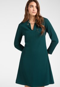 Платье Платье