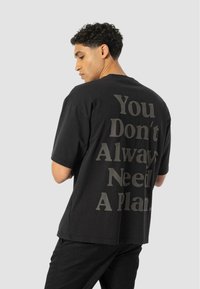 Футболка Футболка