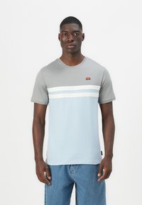 Футболка Футболка