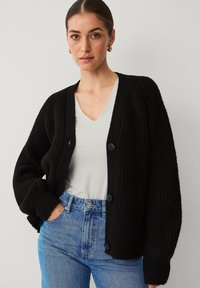 Длинный кардиган Длинный кардиган