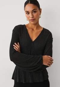 Пуловер Пуловер