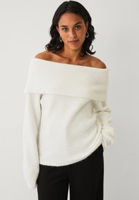 Пуловер Пуловер