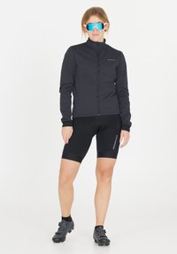 Спортивная куртка Спортивная куртка