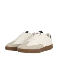 Тренировочные кроссовки Тренировочные кроссовки