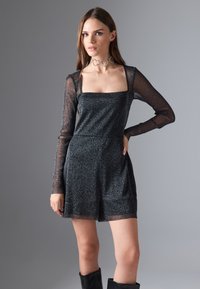 Комбинезон Комбинезон